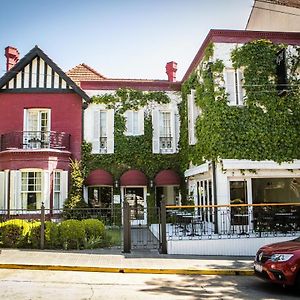 Altos de Guemes Hotel